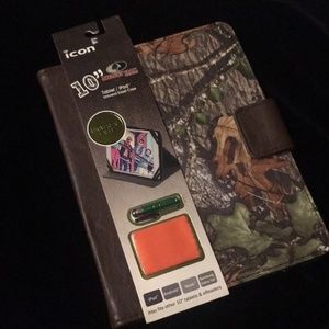 BOGO Mossy Oak tablet cover stand 10” brown green
